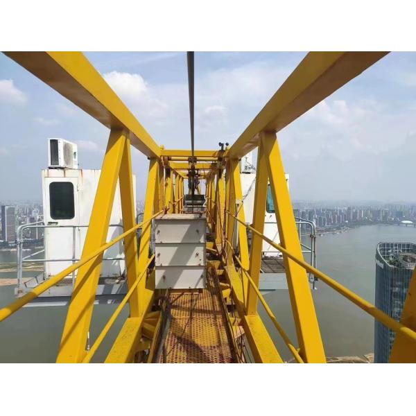 2014年ヨム 頂点使用タワークレーン 8033-25 中古 リフティング機械 あなたの利益のために