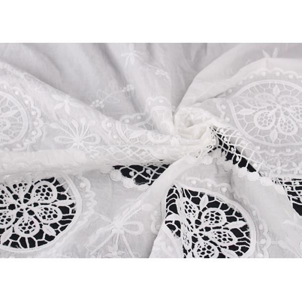 Азо ткани шнурка хлопка вышитый отверстией свободно крася ретро выдолбленный цветок