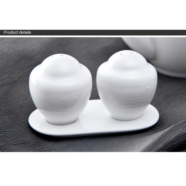 Ceramic Salt And Pepper Set With Saucer Tableware Accessories