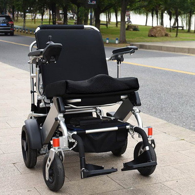 silla de ruedas plegable de anodización de carga del poder del marco de aluminio 4h