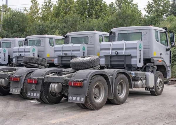 20-30 Tons Second Hand Tractor Head 1200R20 Howo 6x4 Tractor Truck
