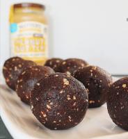 Le CE a certifié la petite machine de boules de gâteau du papa P110/le mini gâteau saute faisant la machine
