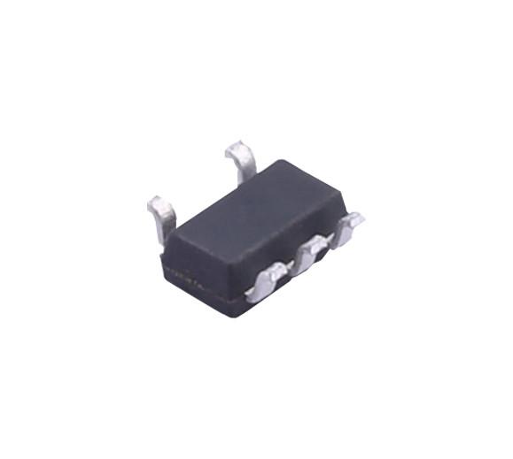 TLV70450DBVR IC Composants électroniques Régulateur linéaire à faible dérapage
