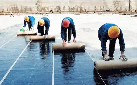 Водонепроницаемый EPDM резиновый кровельный материал для кровельного решения для больничных домов