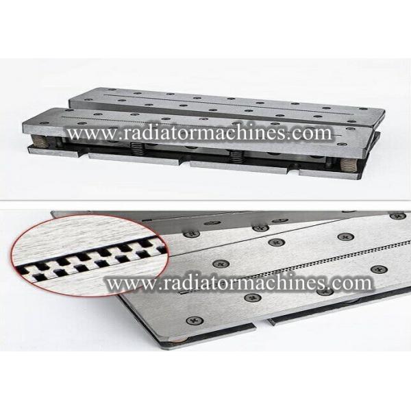 Machine à grande vitesse d'aileron de radiateur, presse à emboutir 300mm d'aileron en aluminium au loin