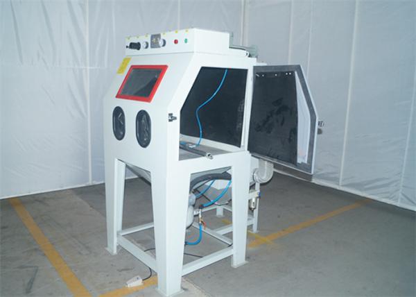 900 * 800 * 650mm Grits Pressure Blast Cabinet Carbon Steel Material TS9080B Model