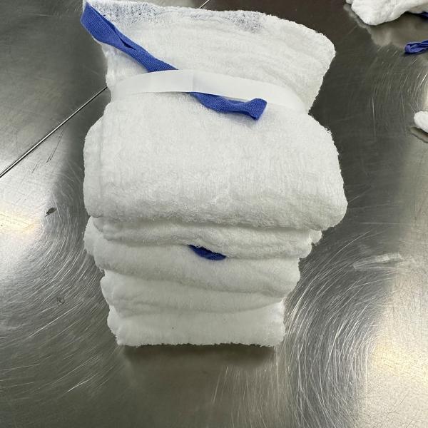 Medical Washed Consumable Sterile Gauze Swab Abdominal Pads with Blue Tape Surgical Lap Sponge Absorbent Swab