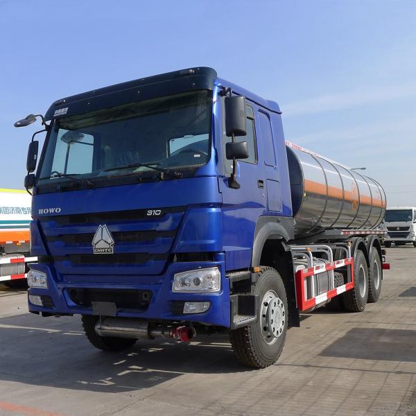 Sinotruk Howo Super Tanker Truck Trailer 20 Cbm Capacity Optional Color ZZ1257