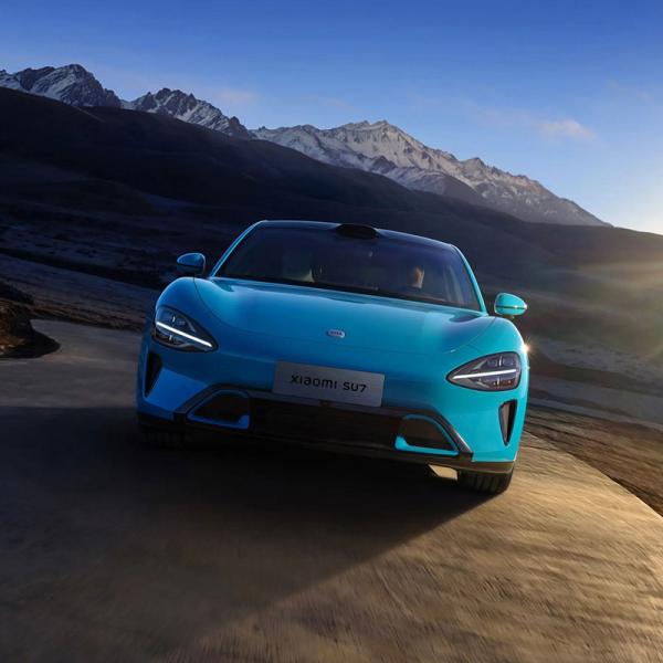 2024 Xiaomi Автомобиль Su7 Заднее колесо 700 км Дальняя дальность Умное вождение Стандартная версия