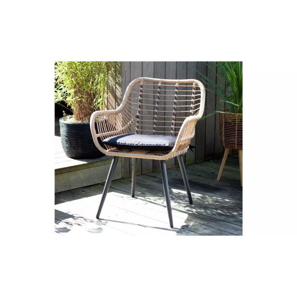 Transform Your Garden with AJUNION 4 Piece All Weather Wicker Outdoor Furniture Set