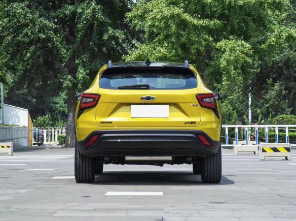 2024 0KM シェブロレット・シッカー 1.5T 左手駆動 ガソリンカー コンパクトSUV 電気前窓と1つのキーリフティング