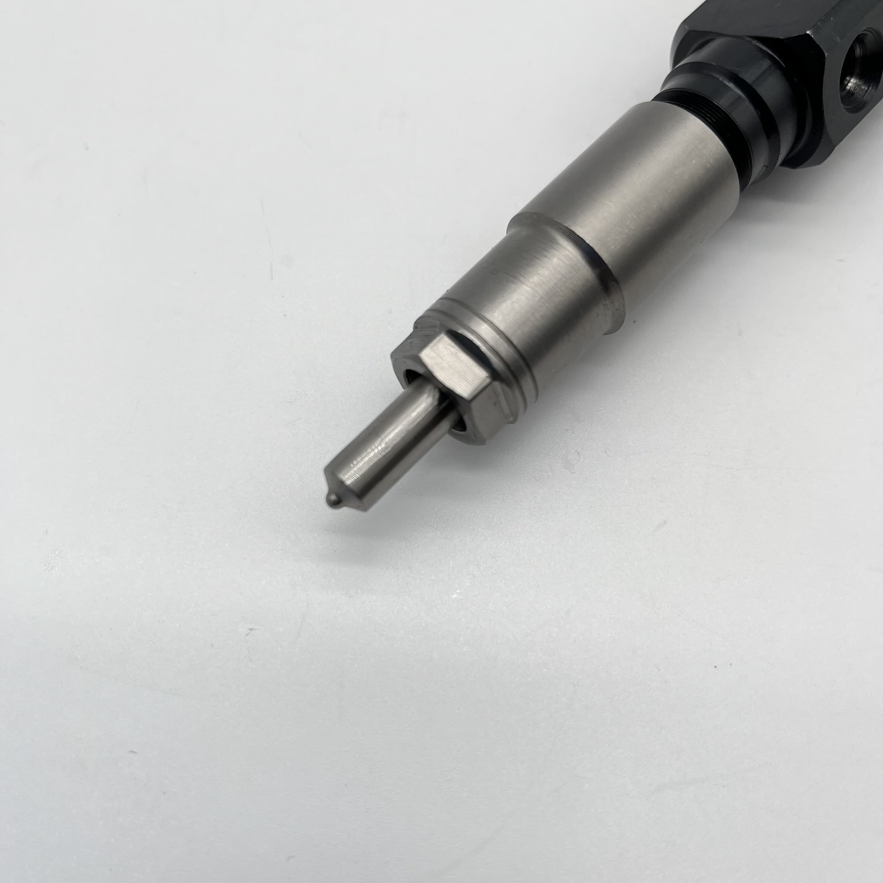 095000-6480 Jo-Hn Deere Common Rail Fuel Injector For Tractors Harvesters