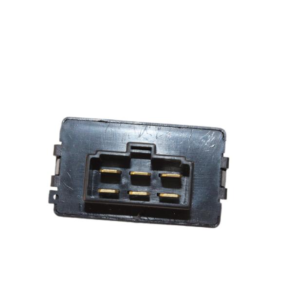 NPR 6P CXZ81K 10PE1 Isuzu Electrical Parts Unit Flasher 1834700621