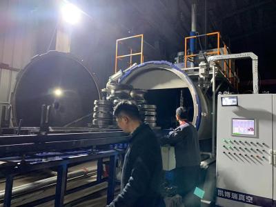 Tratamento térmico Temperamento a vácuo Forno de aquecimento de óleo
