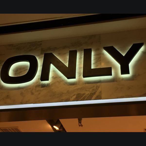 3D Logo Backlit Channel Letter Signs Milk White Acrylic / Polycarbonate