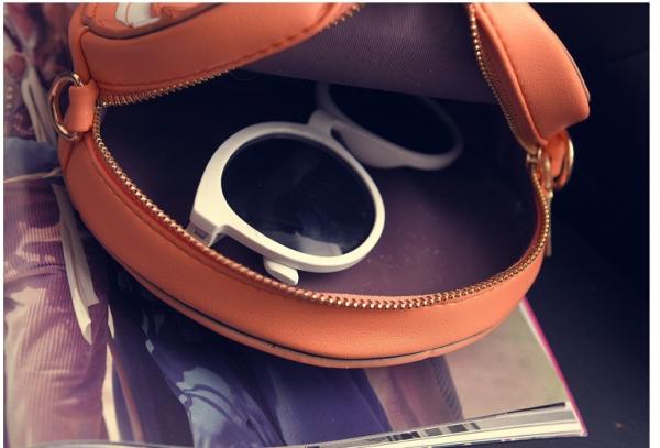 2016 Korean version of the new summer fruit character Funny shoulder bag diagonal package female tide