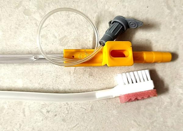 Medical PVC Disposable Oral Suction Tube With Toothbrush