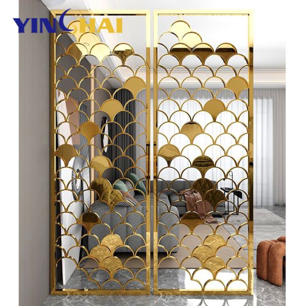 Fashionable Gold Metal Room Divider Long Lasting For Living Room Separation