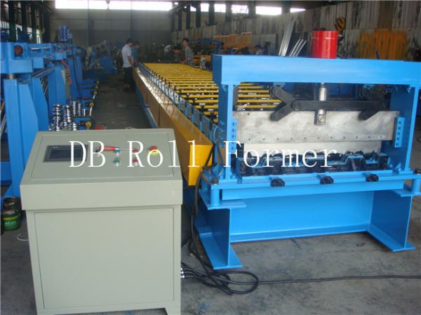 rolo fácil da plataforma de assoalho da operação 18.5kw que forma a máquina para a chapa de aço galvanizada