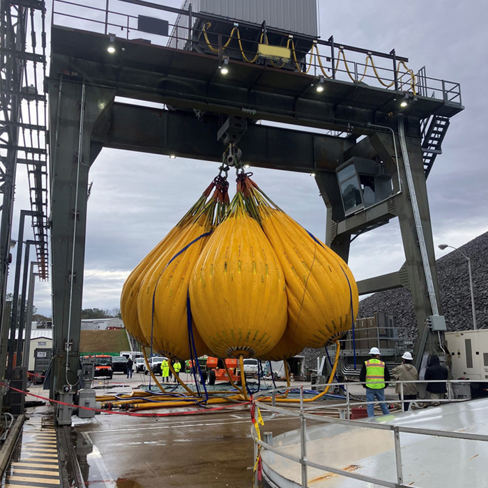 Water Load Bags High Visibility Design Leak Proof Construction High Strength Durability