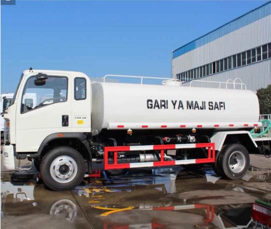 Sinotruk HOWO 10m3 Water Sprinkler Truck 10000 Litres Water Cart Truck