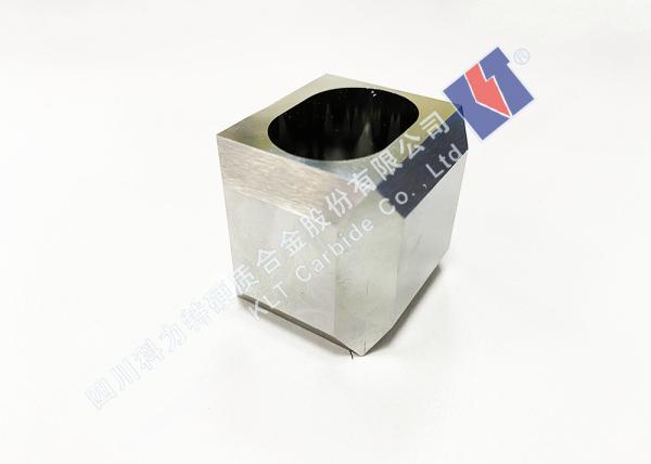 Surface Polishing Tungsten Carbide Wear Parts Nuclear Power Pins Excellent Hardness