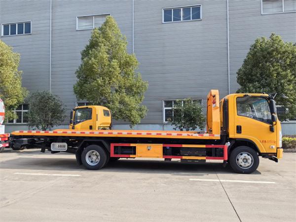 Cheap Price New Small Recovery Truck Body Car Tow Truck for Sale