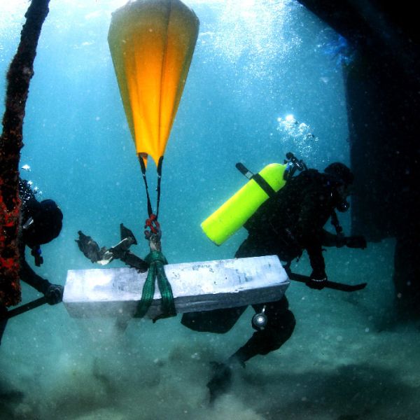 Reinforced Fabric Underwater Lift Bag with Fast Inflation and Superior Buoyancy for Marine Salvage