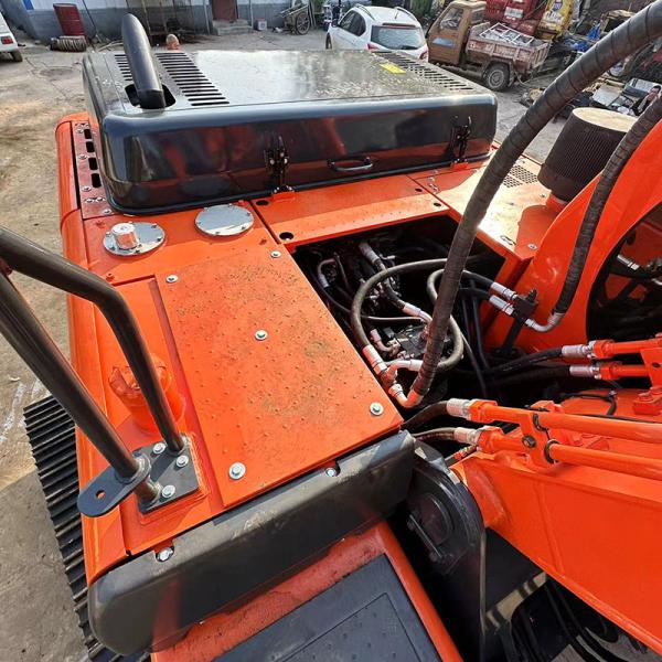 Large Dx300 Used Doosan Excavators Digger 30 Ton Hydraulic Earth Moving Equipment