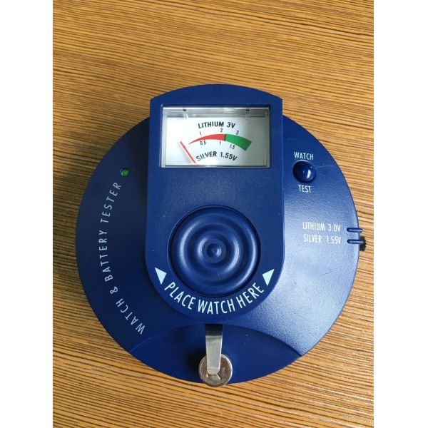 Electronic Watch Battery Checker  1.5V 3V Button Tester