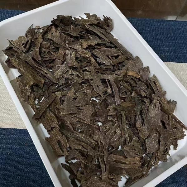 Sustainably harvested OUD Agarwood raw wood chips and powder perfect for luxury perfume making incense and aroma therapy