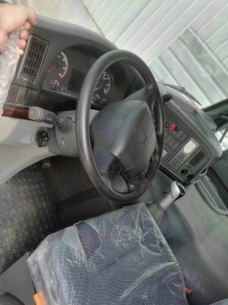 Sinotruk HOWO 6X4 10 Trator de rodas e camiões de transporte para ≤5 lugares