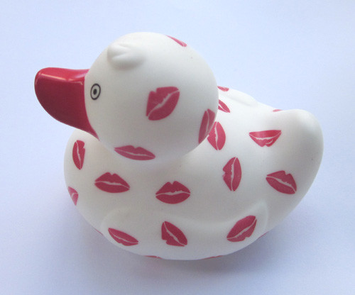 Cartoon rotocasting rubber duck vinyl toys, plastic OEM designers ducks toys