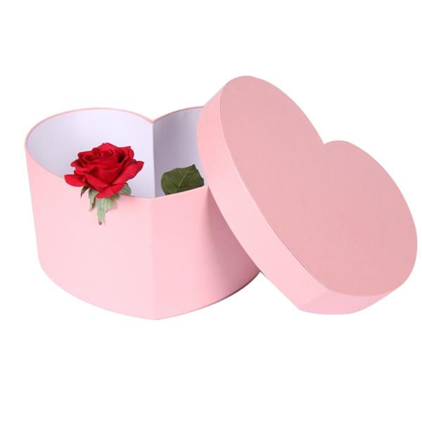 Heart Shape Luxury Packaging Boxes / Pink Chipboard Craft Boxes With Logo