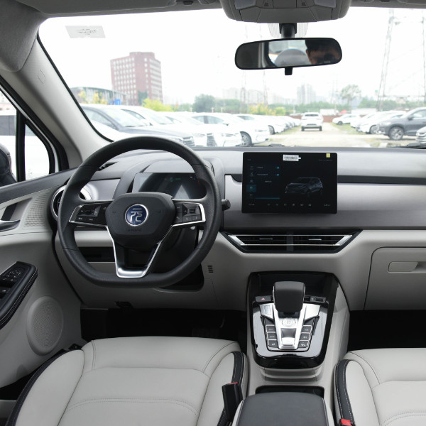 Le bas kilomètrage de bonne condition des voitures d'occasion de voiture électrique de vente chaude de la Chine Byd Yuan Pro