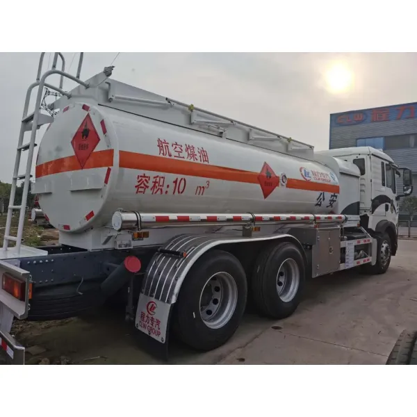High-Capacity HOWO Refueling Truck for Aviation Fuel Delivery