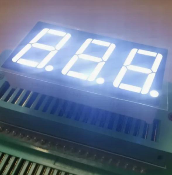 Affichage LED 7 segments à trois chiffres vert super brillant à cathode commune 0,56 pour tableau de bord numérique