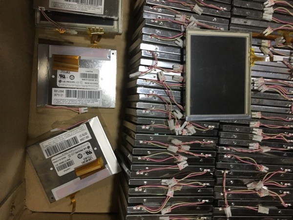 LG 4 Inch Industrial LCD Display 320*240 Pixels 60 Pin 450cd/m2 Lb040q02-Td02/Td05