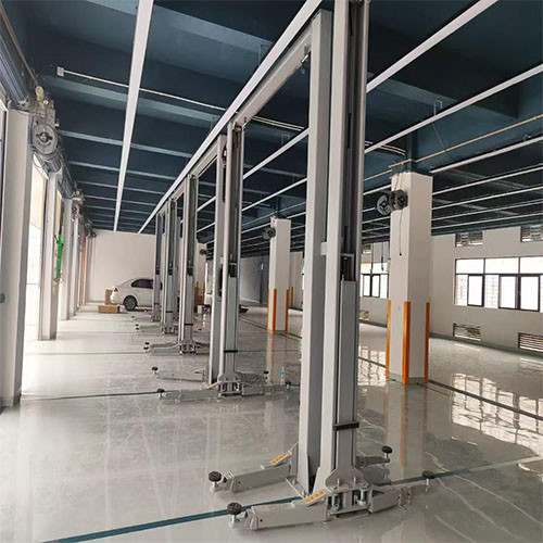 Flexible T245MZ Car Lifting Equipment With Multiple Voltage Settings For Global