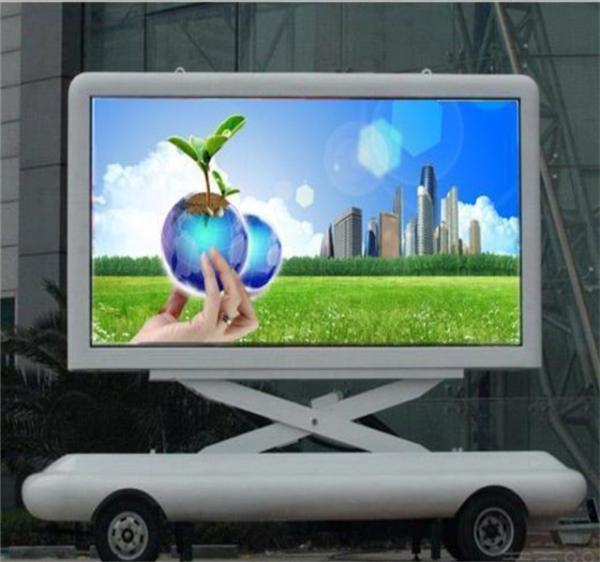 Advertising Billboard P8 P10 Mobile Trailer LED Display 32*16 Dot Module Resolution
