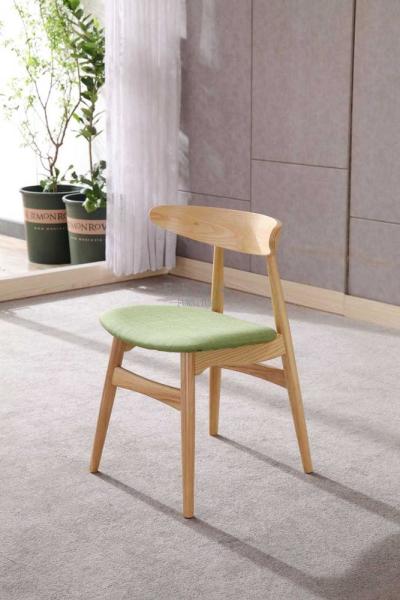 Nordic Design Ash Wooden Upholstered Modern Fabric Dining Chair