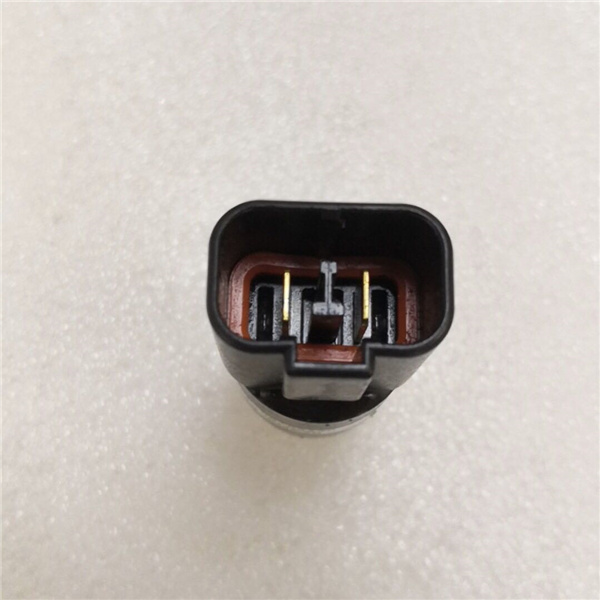 Датчик 22F-06-33430 датчика давления экскаватора HD513 HD512 KATO