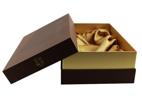 As cores de empacotamento cosméticas de 300gsm PMS 4C perfumam caixas de presente