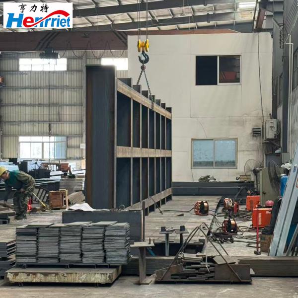 8 Prensas hidráulicas de cilindros de aceite Máquinas para prensar madera contrachapada de gran tamaño 50Hz