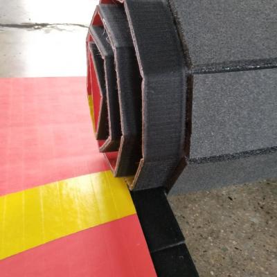 A superfície do vinil ligou o desenrolamento Jiu Jitsu Mats Rollable Water Mold Resistant da espuma de XPE