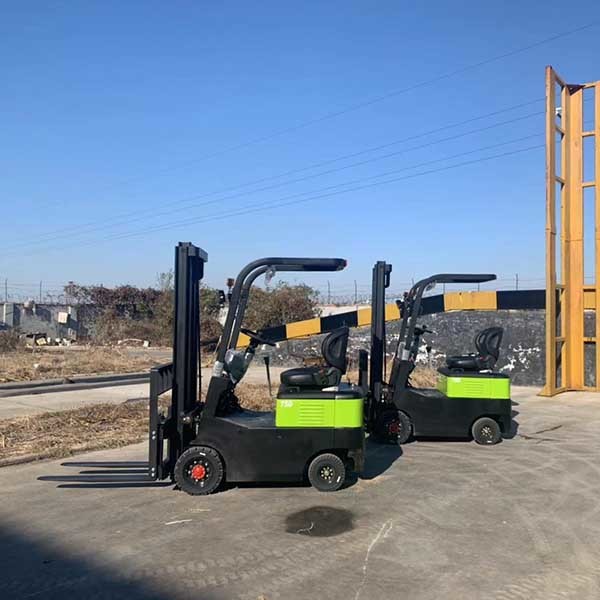 CPD075 0.75T Electric Forklift Truck 750kg Lead Acid Battery Forklift Orange