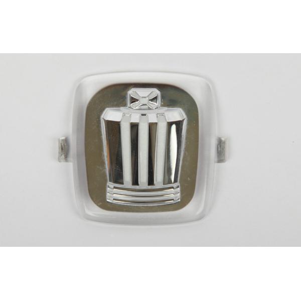 High Precision Plastic Mold Parts Eletroplate Treatment Automotive Logo