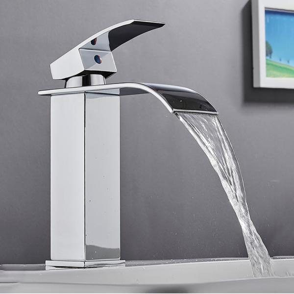 Faucet раковины Bathroom водопада SUS304 в золоте золота Chrome розовом