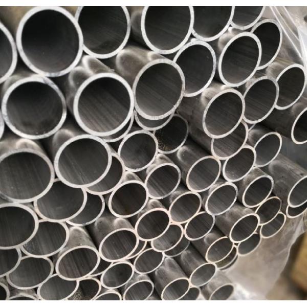 Corrosion Resistance 2024 Seamless Aluminum Tubing With High Strength 2.4 Meters Length