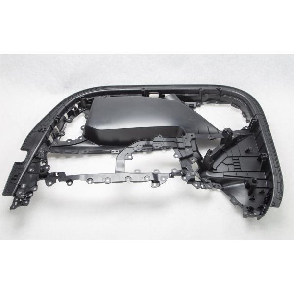 Pièces structurelles en plastique pour l'industrie automobile